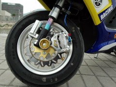 澳门德安改装踏板 - Yamaha RS-Z