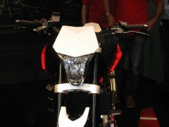 全新车型Nuda-900R