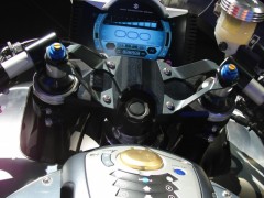 Suzuki直列六缸概念“刀” — 2005'Stratosphere