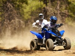 Yamaha美国版ATV：2012'Raptor-90