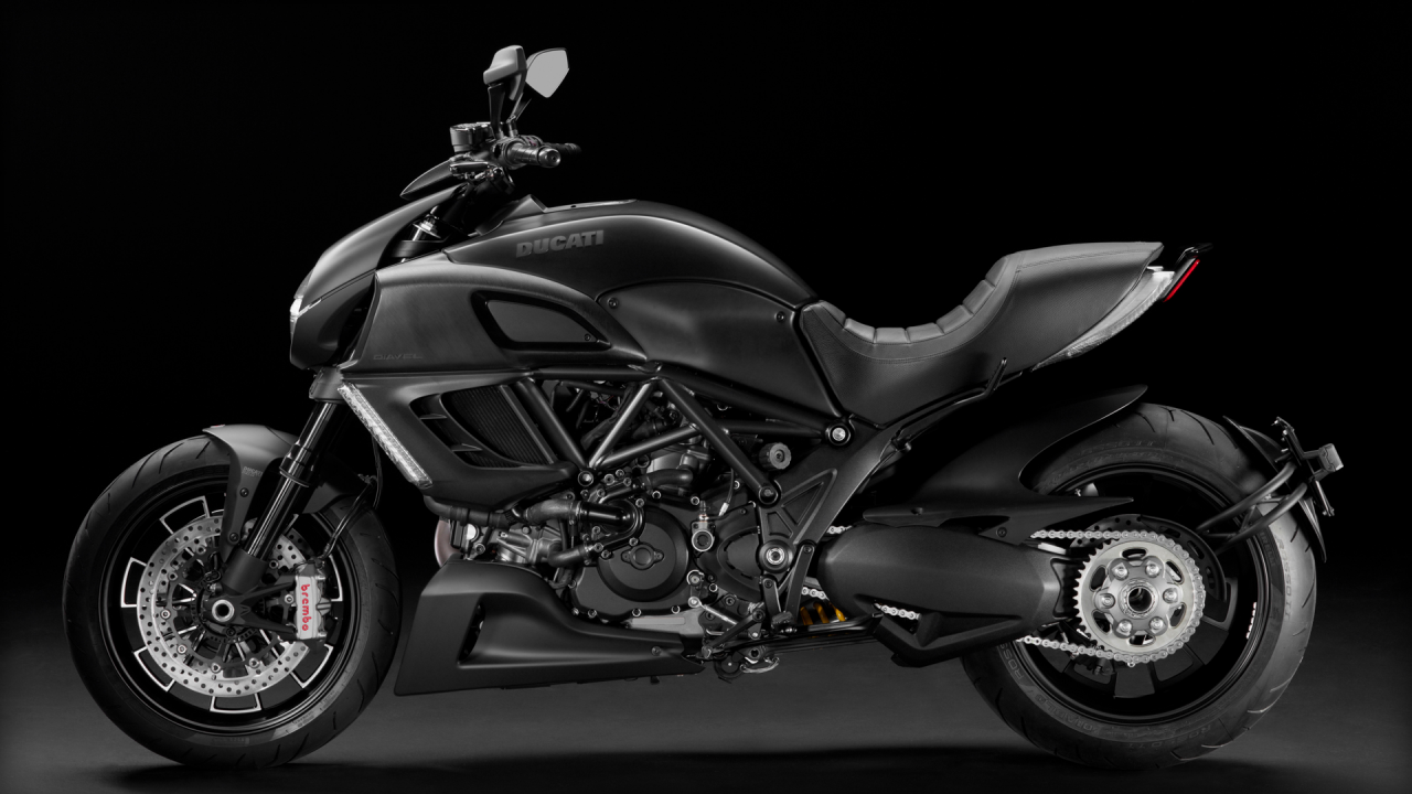 杜卡迪diavel dark 2013_摩托车库_图库_全球摩托车网; ducati diavel