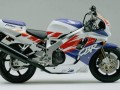 不容遗忘的火刃 本田CBR 900RR Fireblade