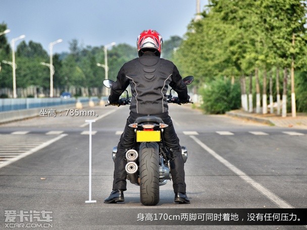 BMW R nineT Test Riding