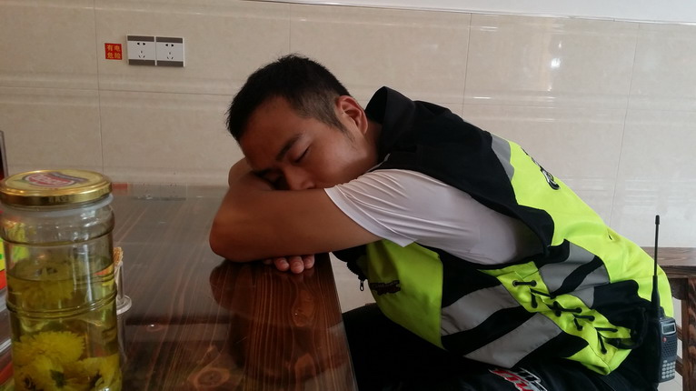 点击图片查看相册