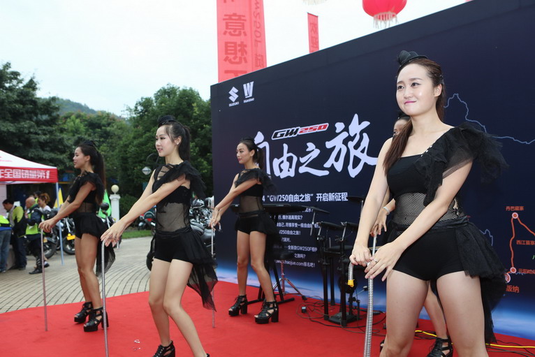 点击图片查看相册