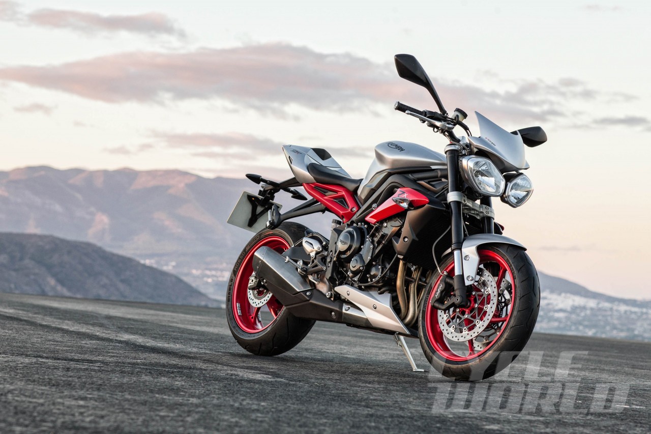 凯旋2015款 triumph street triple rx