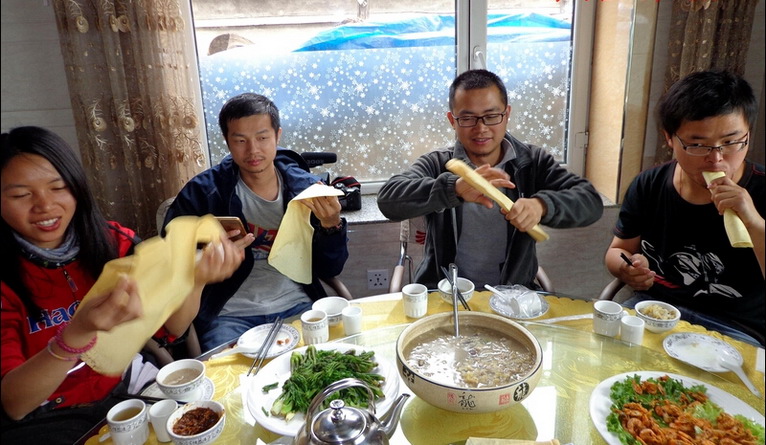 点击图片查看相册