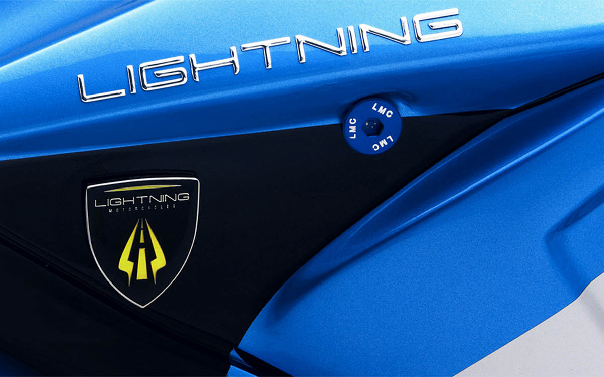 lightning-ls218