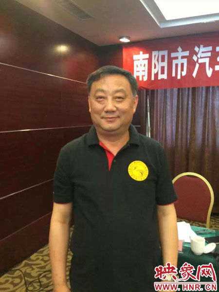 南阳市汽车摩托车运动协会会长刘蓓