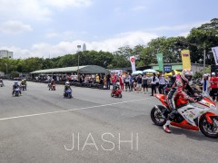 中国首届儿童摩托车锦标赛