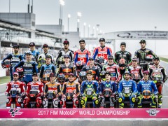 2017 MotoGP 卡塔尔站揭幕战-赛前的大合照