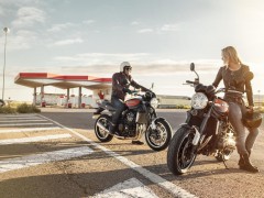 Kawasaki Z900RS 新复古街车