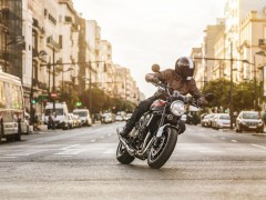 Kawasaki Z900RS 新复古街车