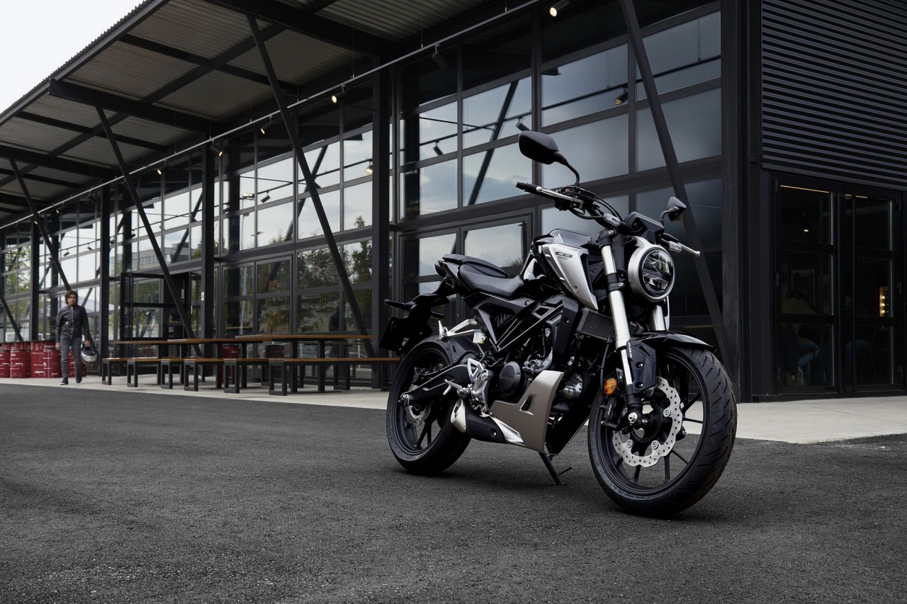 honda 2018" cb125r 欧洲版