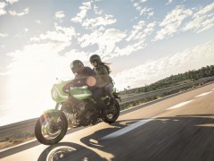 Kawasaki 2018' Z900RS Cafe