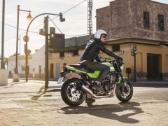 Kawasaki 2018' Z900RS Cafe
