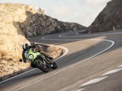 Kawasaki 2018' Z900RS Cafe