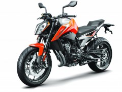 KTM 的全新高性能街车 2018' Duke 790