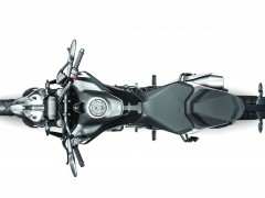 KTM 的全新高性能街车 2018' Duke 790