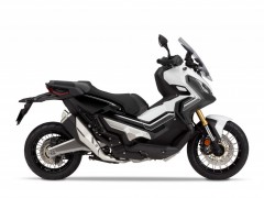 Honda 2018' X-ADV 跨界探险车