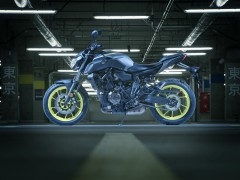 Yamaha 中量级街车 2018' MT-07