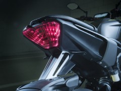 Yamaha 中量级街车 2018' MT-07