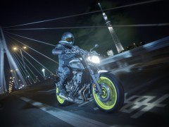 Yamaha 中量级街车 2018' MT-07