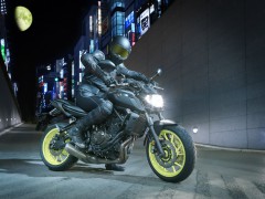 Yamaha 中量级街车 2018' MT-07