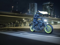 Yamaha 中量级街车 2018' MT-07