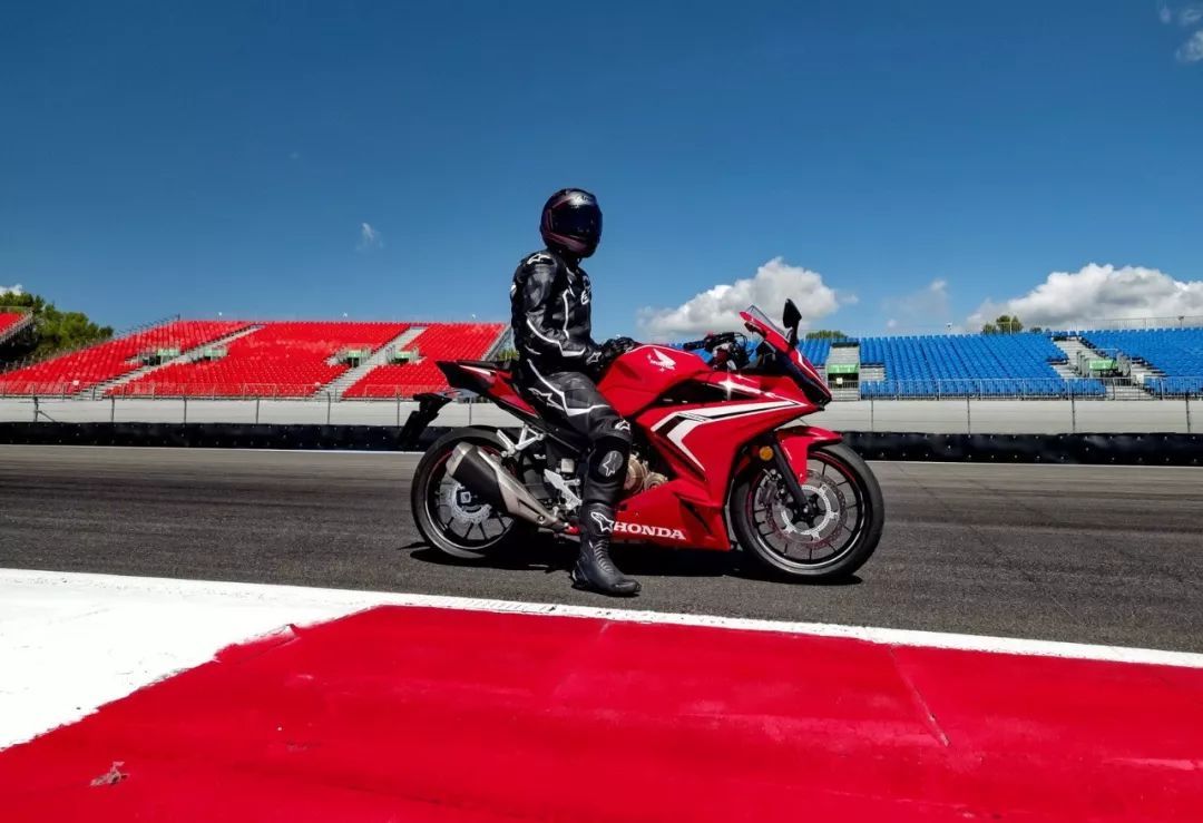 cbr500r壁纸,cbr1000rr壁纸 honda发布新一代cb500fcbr500rcb500x