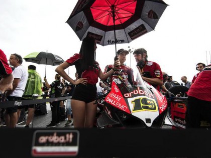 2019 WSBK 意大利米沙诺站：WSB 第一节比赛