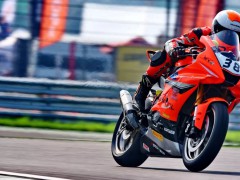 CRRC 暨 CSBK 天津站、世钊车队