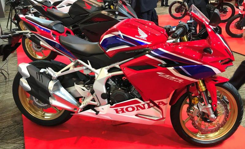 本田cbr250rr 款发布起售价约合人民币5 38万 新车新品 资讯中心 全球摩托车网移动版 摩托车品牌 摩托车报价 摩托车之家 摩托车门户