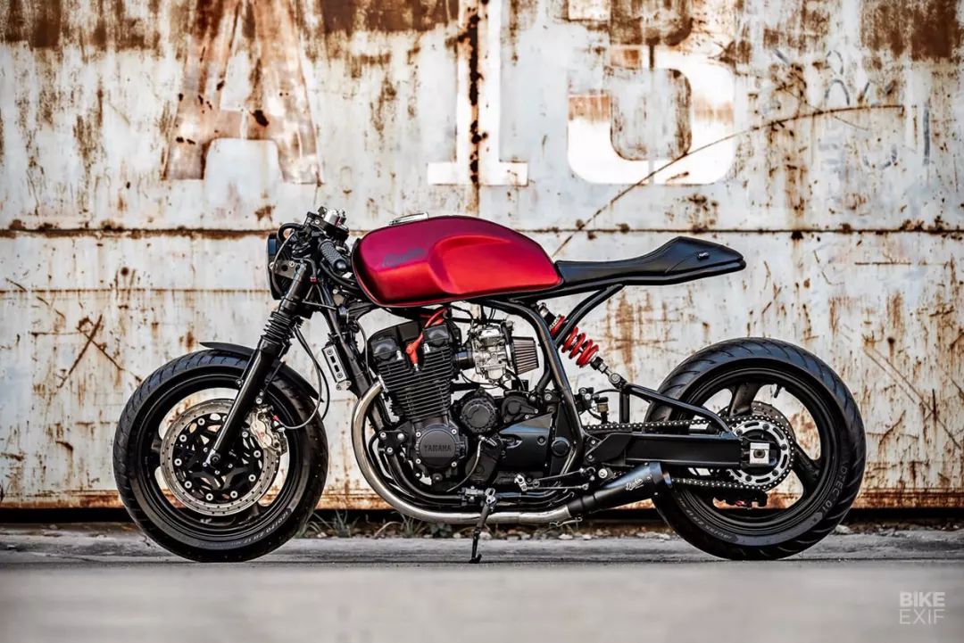 超大号咖啡杯-yamaha xjr1300 cafe racer_摩托改装