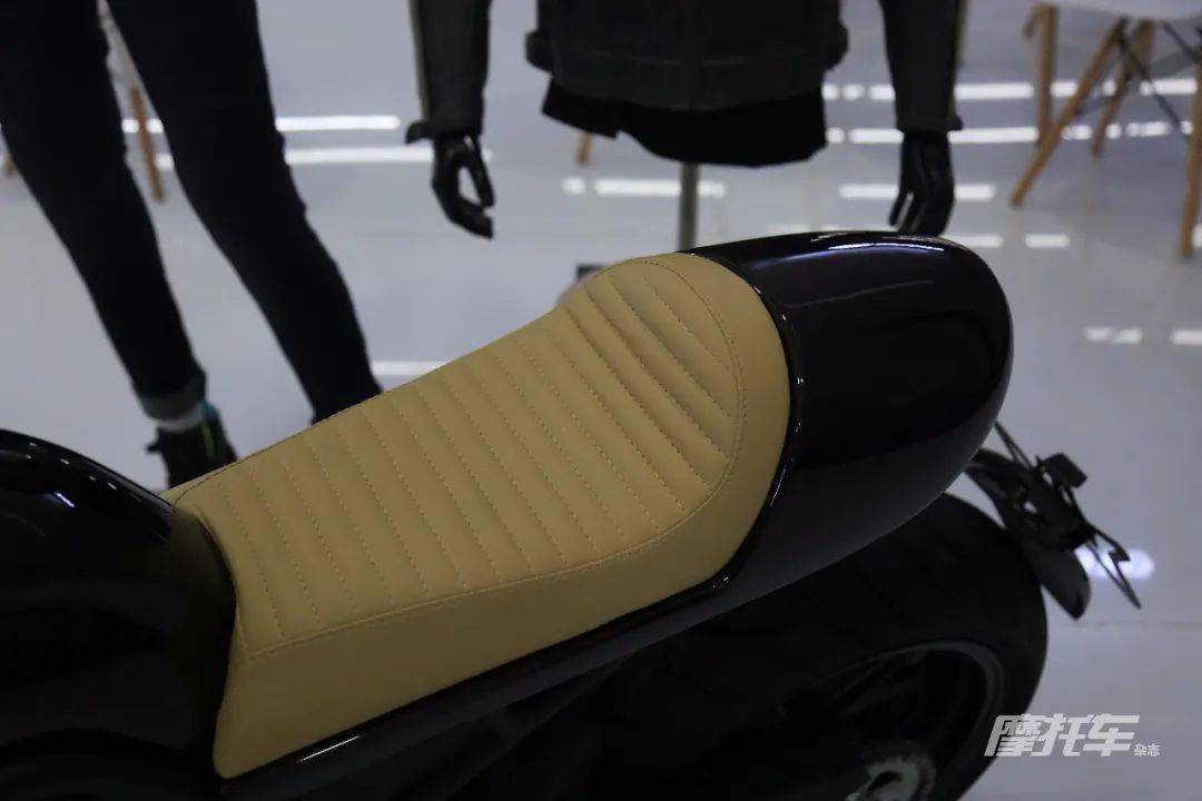 点击进入看图评论