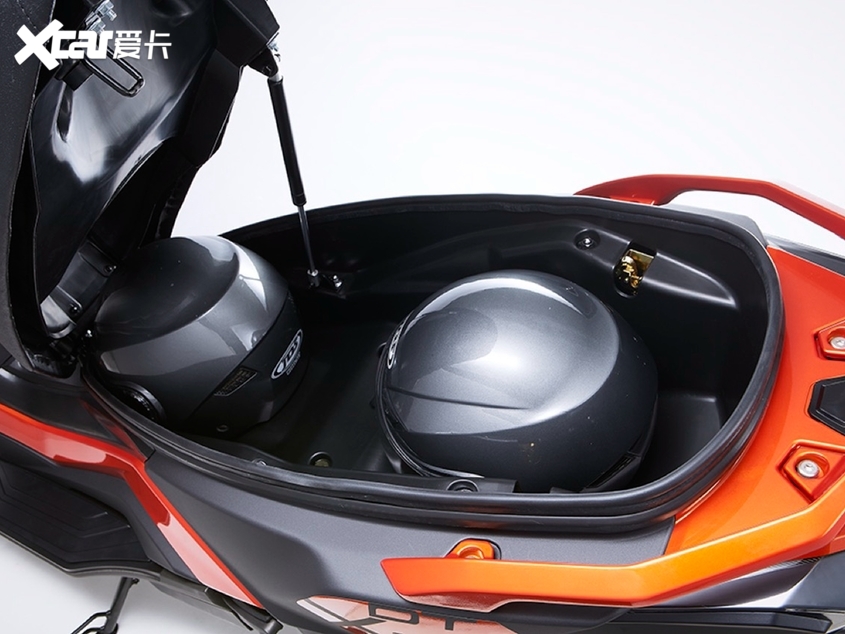 光阳;KYMCO;DT X360:AK550 CV3;F9;KRV 180