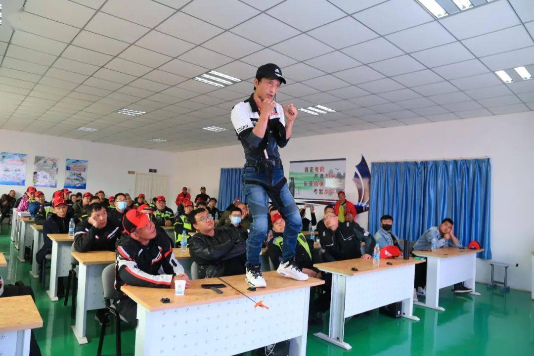 点击进入看图评论