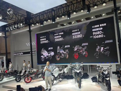 史上最强阵容，春风发布33580元450SR单摇臂、109980元1250TR-G等六款新品