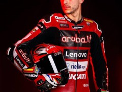 2026 WorldSBK：百年红作为主色调的杜卡迪工厂车队