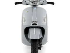 Vespa 伟士推出 Edizione Ottantesimo 八十周年纪念版